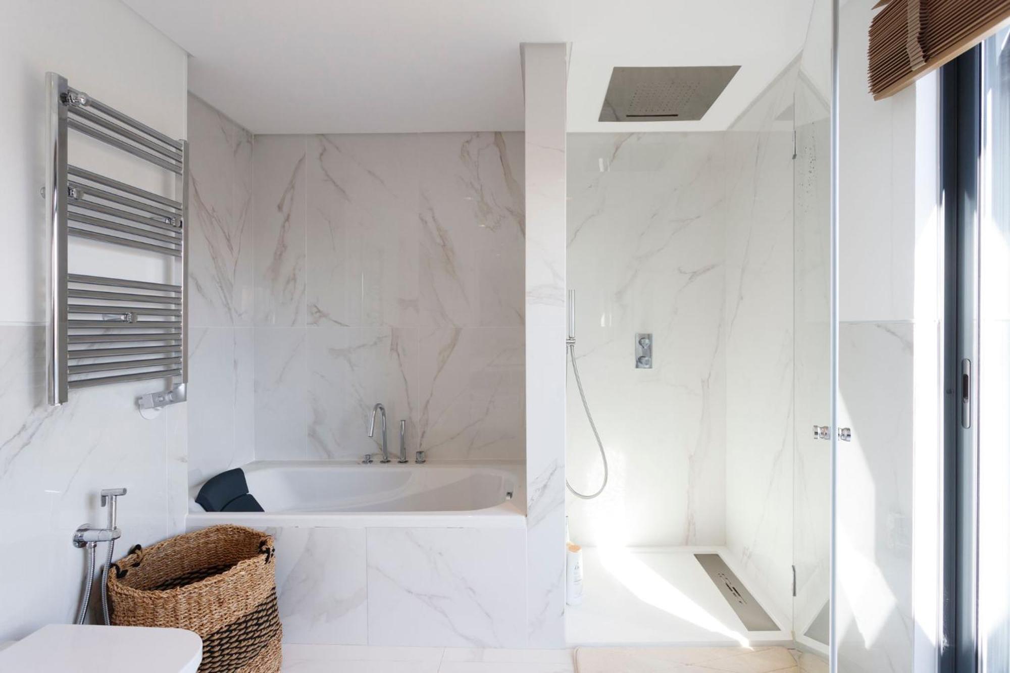 Luxury Suite With Balcony And Shared Accommodation In The Parque Eduardo VII Area Lisboa Extérieur photo