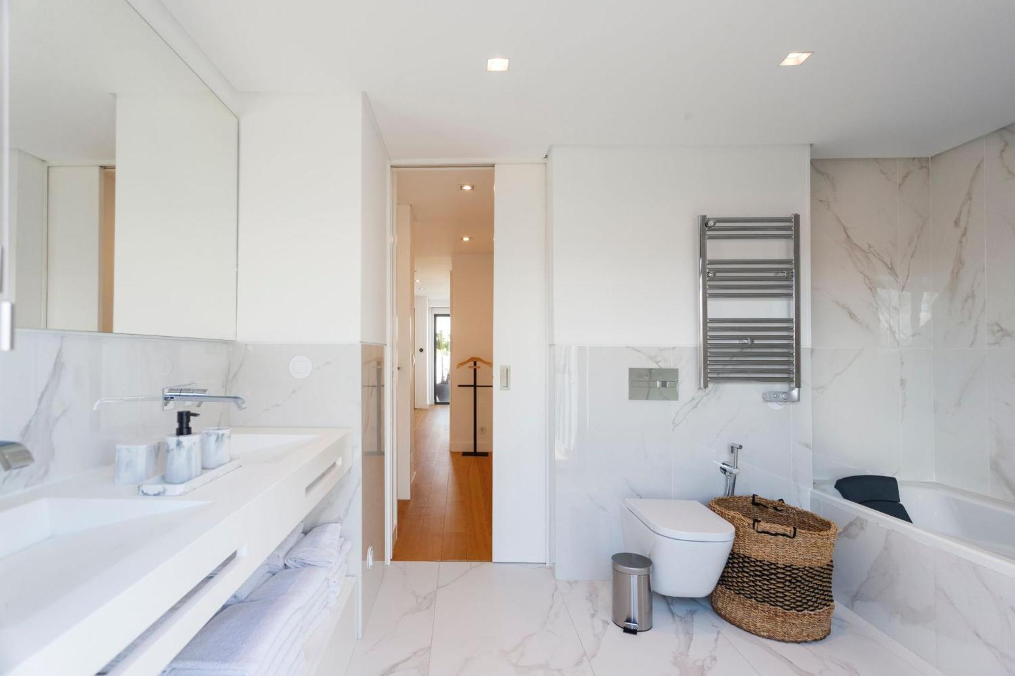 Luxury Suite With Balcony And Shared Accommodation In The Parque Eduardo VII Area Lisboa Extérieur photo